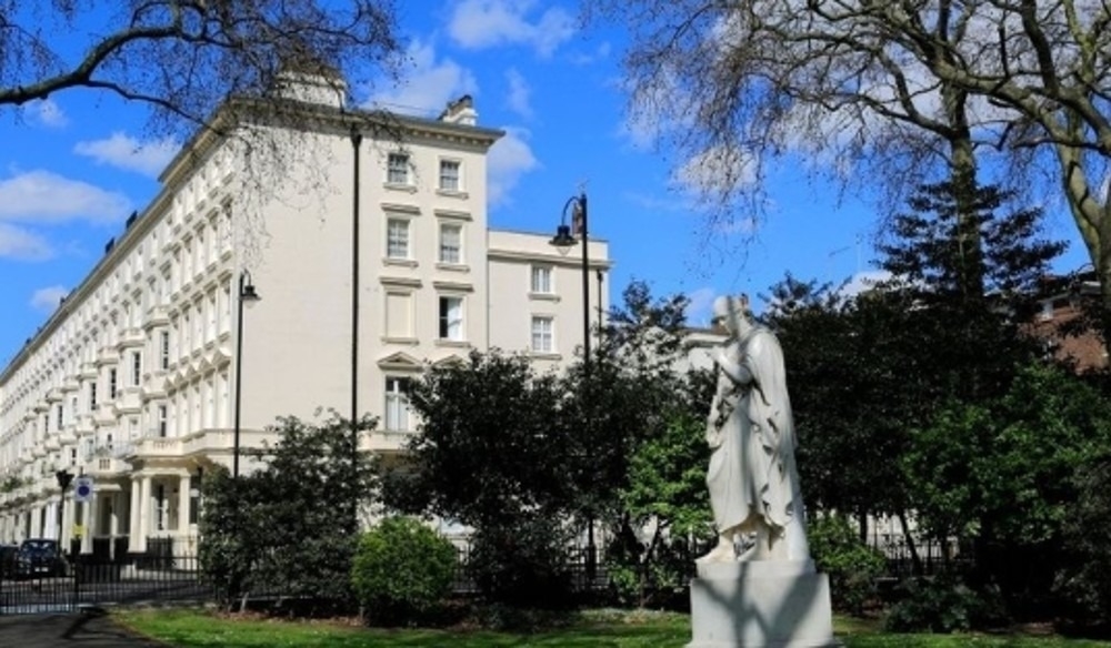THE GARDEN VILLAGE OF PIMLICO WALKING TOUR