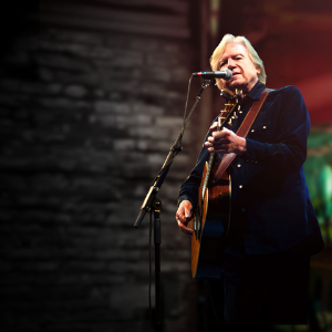 THE VOICE OF THE MOODY BLUES - JUSTIN HAYWARD - De La Warr Pavilion (Bexhill on Sea)