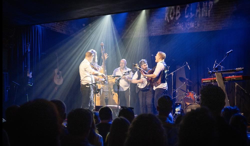 ROB CLAMP & THE ASHMEN