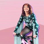 Elaine Robertson: Delulu (16+)glee