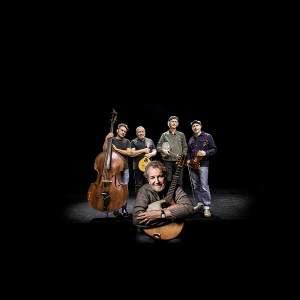 Andy Irvine with Quilty