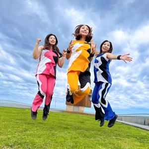 SHONEN KNIFE