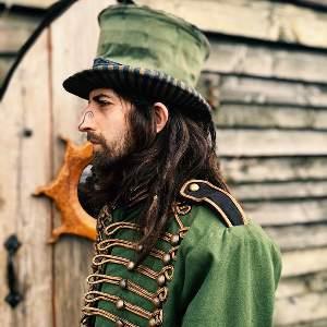 Cam Cole live in Aberdeen