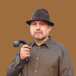 COMEDY CLUB WITH BENNETT ARRON & GUESTS