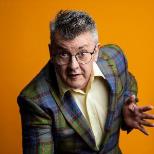 RIPPING YARMS COMEDY CLUB - JOE PASQUALE