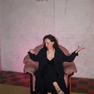 Laura Groves