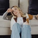 Lucy Spraggan + Special Guests