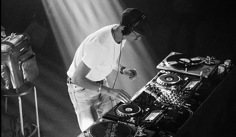 Romare (DJ set)