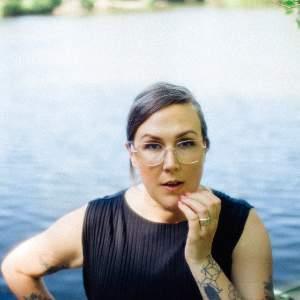 Nadia Reid - live with strings