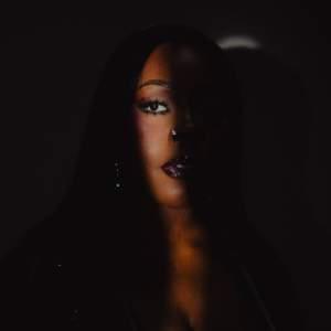 JOURNEY: Shaé Universe - London