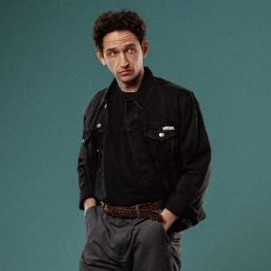 Milo Ewards: Catamaran