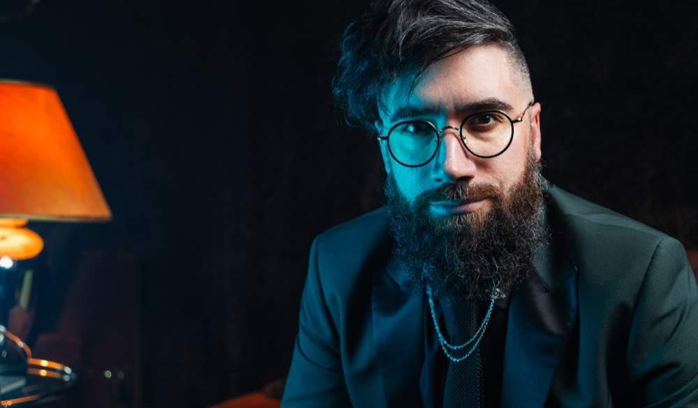 Peter Antoniou: 'Psychic' Comedian