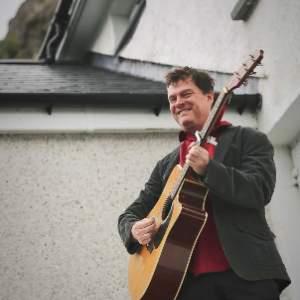 Dick Valentine - Acoustic Live on The Golden Hinde