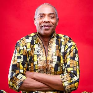 Femi Kuti + The Positive Force `Politics DonExposeThem' Tour