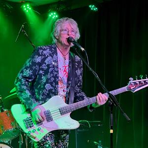 Martin Turner Ex Wishbone Ash