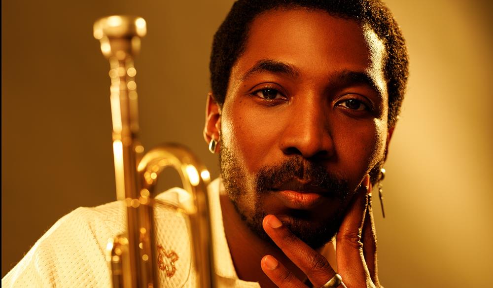 Mádé Kuti & The Movement