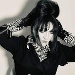 Emily Breeze (Matinee)