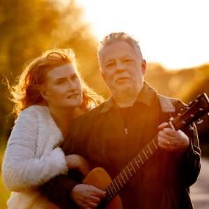 Eddi Reader & John Douglas Live!