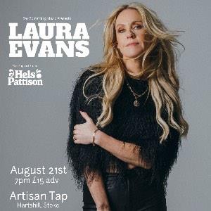 Laura Evans + Hels Pattison