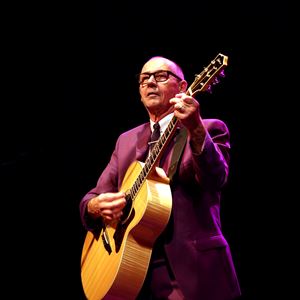 Andy Fairweather Low and The Low Riders