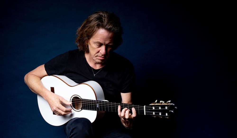 Dominic Miller