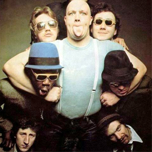 BAD MANNERS - Under the Bridge BAD MANNERS - Under the Bridge