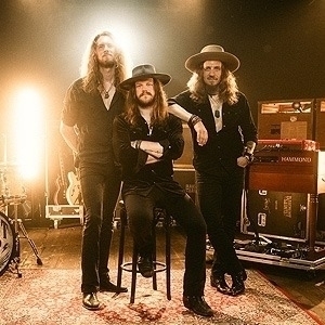 BASEMENT SAINTS & BLUEDÖG