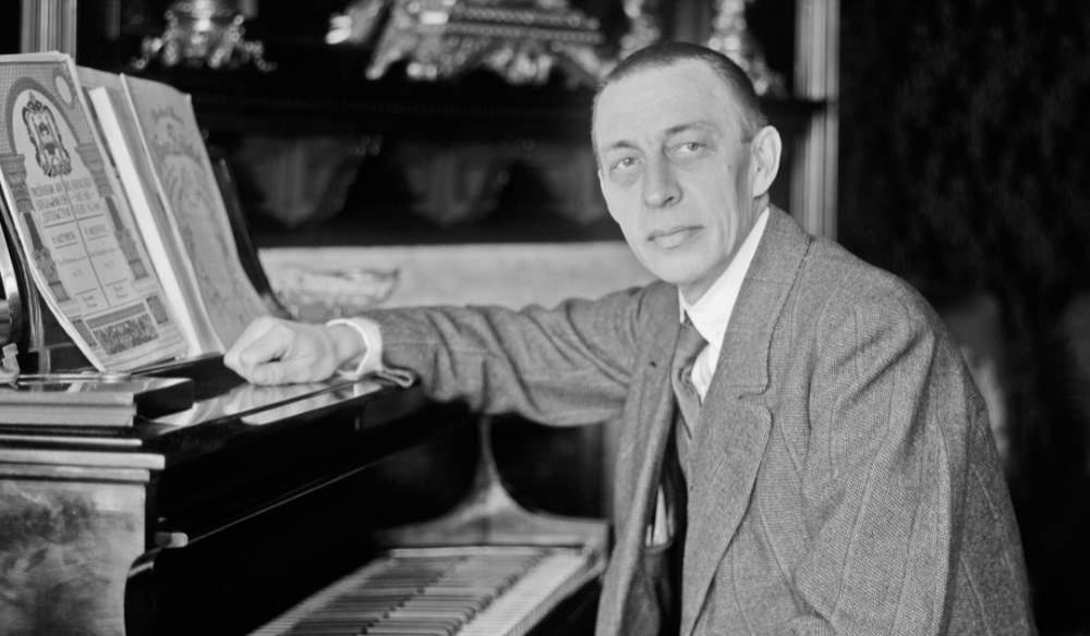 Grieg and Rachmaninov Piano Concertos CMP