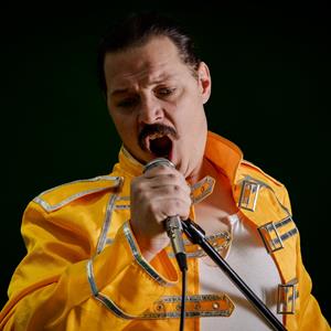 Queen At Christmas - Flash Queen