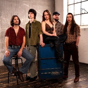 Chiara Kilchling & Caravel