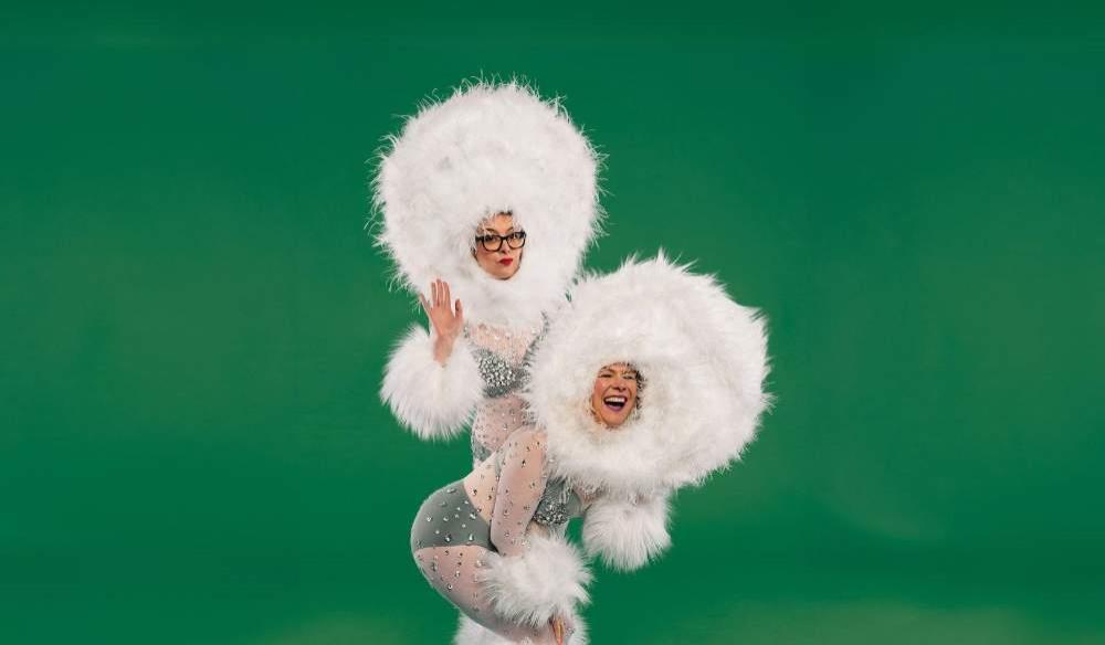 The Scummy Mummies Christmas Show (18+)