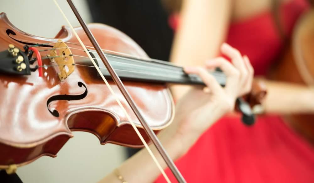 VIVALDI FOUR SEASONS AT CHRISTMAS BY CANDLELIGHT