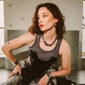 MOMENTUM | Y U QT, Chloé Robinson, LAMMER MOMENTUM | Y U QT, Chloé Robinson, LAMMER