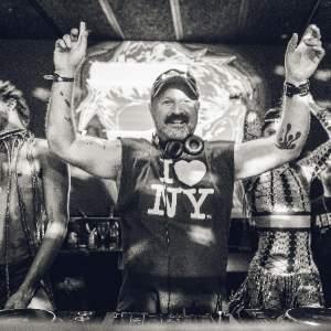 Hifi Sean at The Social