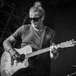 NIGEL CLARK FROM DODGY + SUPPORT