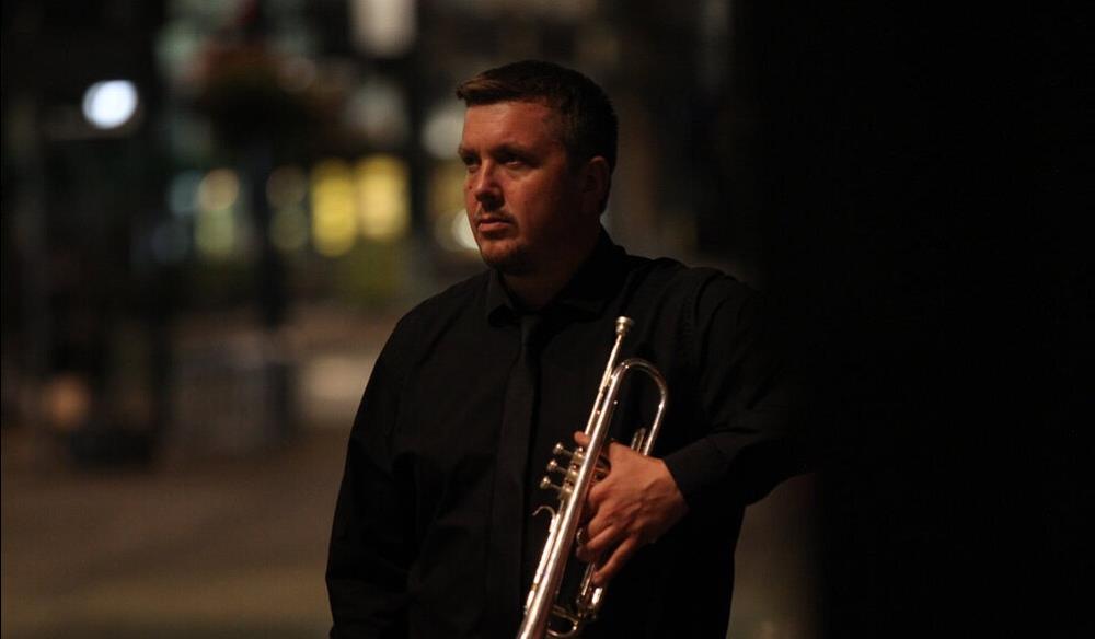 Malcolm Strachan Presents Look On The Brightside