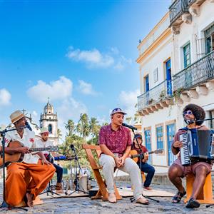 Dominguinho: João Gomes, Jota.pê, Mestrinho