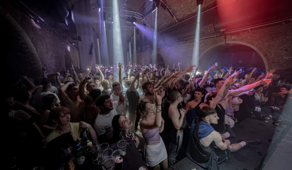 LDN DV8 HOUSE & DISCO
