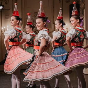 Hungarian Dance Performance, Folklore Show 2020 Hungarian Dance Performance, Folklore Show 2020