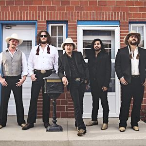Mike And The Moonpies