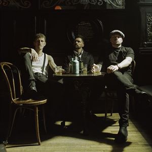 Nathan Evans and the Saint Phnx Band