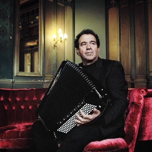 RICHARD GALLIANO "PIAZZOLLA JAZZ TRIO" RICHARD GALLIANO "PIAZZOLLA JAZZ TRIO"