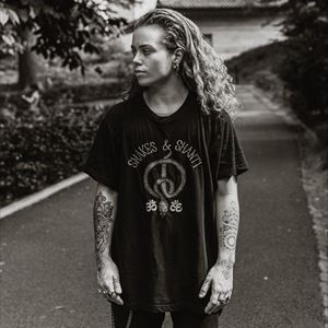 Tash Sultana Tash Sultana