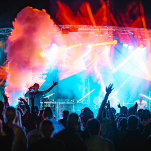 Christmas Lights In Leadenham - Coldplay Tribute