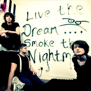 Trampolene