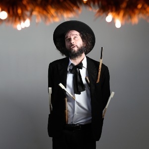 VINICIO CAPOSSELA * CONCIATI PER LE FESTE