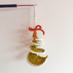 276-Crochet Christmas Tree Twirls