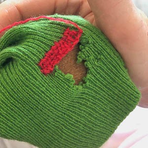 273-Scotch Darning Clothes Mending Technique
