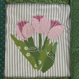 157-Free Motion Threaded Tulips