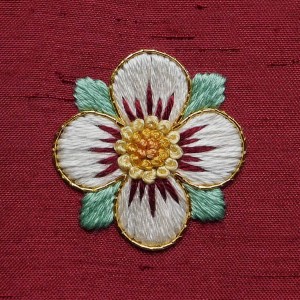 121-Silk & Gold Embroidery Quatrefoil